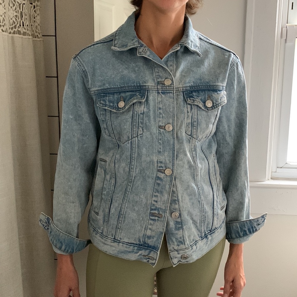 Topshop light washed Jean Jacket size Small